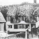 1910 Group outside Six Bells