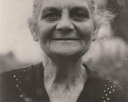 Mrs Will Absolom 1946