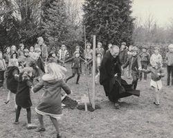 1984 Rev Graham Canning planting a tree at St Laurence School